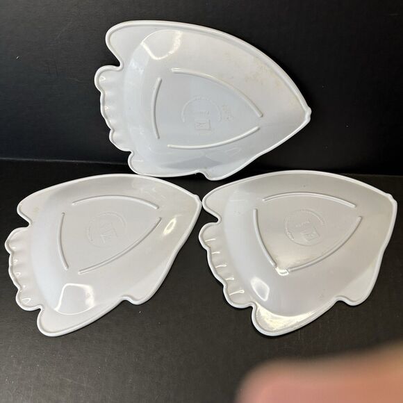 Precidio Tropical Fish Melamine Plates Set of 3 Orange/Green/Yellow Ocean Sea - Picture 2 of 7